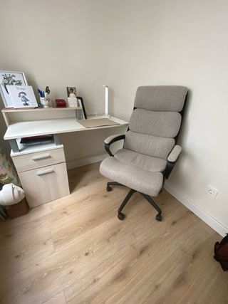 Cómoda 3 cajones - escritorio y silla de estudio 