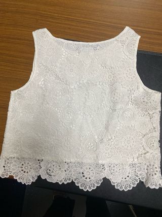 Top SHEIN encaje blanco T-S