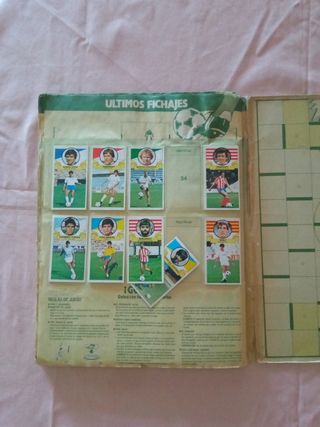 ALBUM CROMOS FÚTBOL LIGA ESTE 85-86 CON 46 DOBLES 