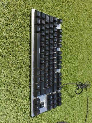 Teclado Gamer - Switches Rojos