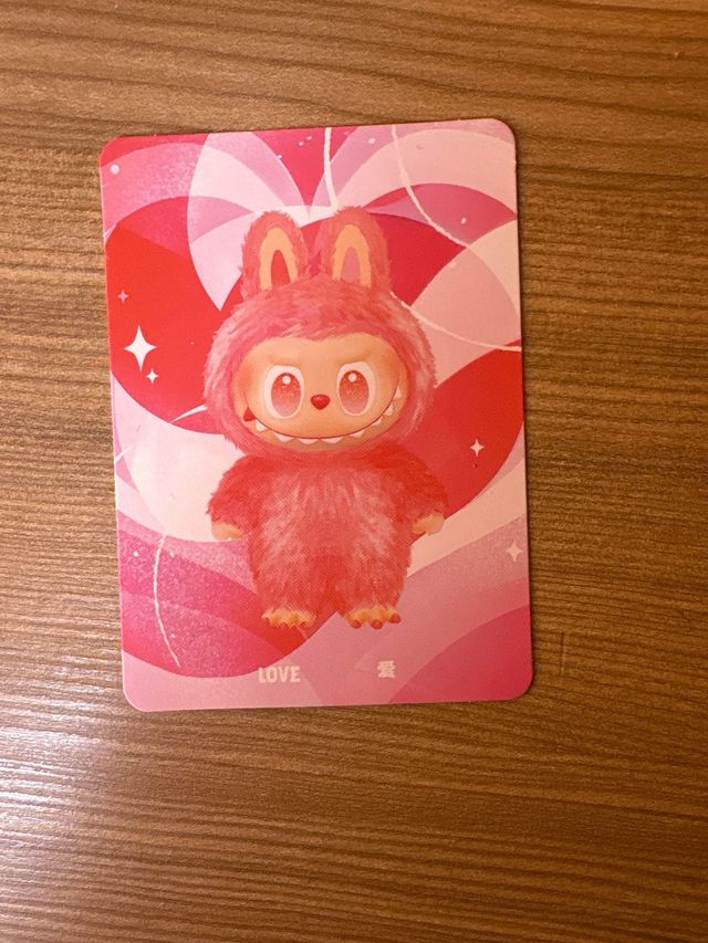 Labubu Big into Energy - Amore