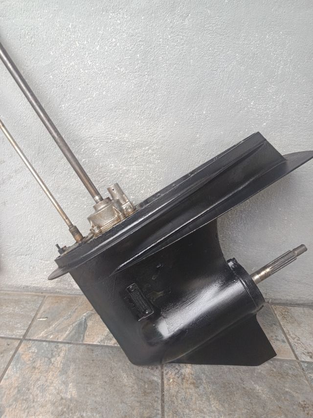 Cola fueraborda Suzuki DF70