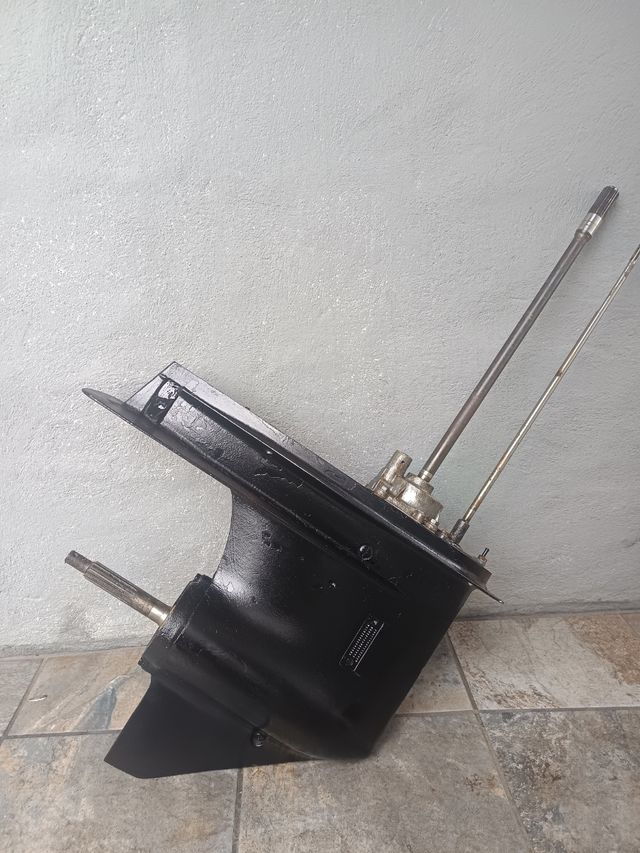 Cola fueraborda Suzuki DF70