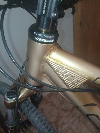Bicicleta MTB Cube