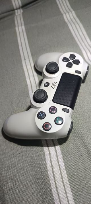 Mando PS4 (PlayStation 4) blanco