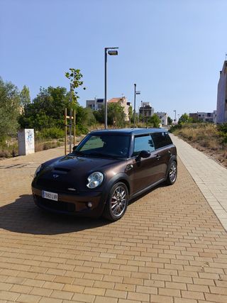 MINI CLUBMAN JOHN COOPER WORKS 211CV