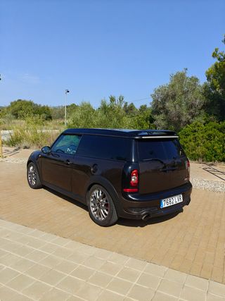 MINI CLUBMAN JOHN COOPER WORKS 211CV