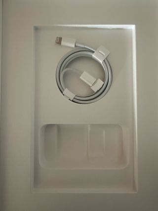 iPad 9ª Generación (2021) • 64GB • WiFi • 