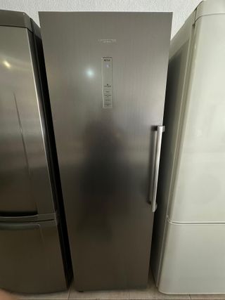 CONGELADOR VERTICAL SAMSUNG INVERTER