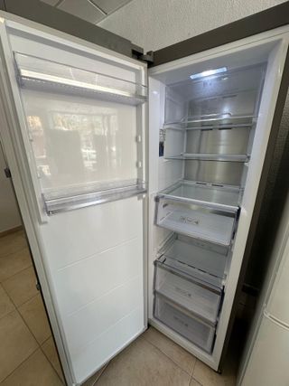 CONGELADOR VERTICAL SAMSUNG INVERTER