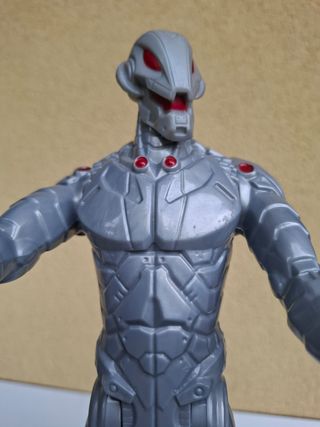 Ultron Hasbro Marvel Avengers
2015