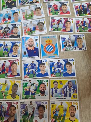 Cromos Liga 2025-26 canbio y vendo 
