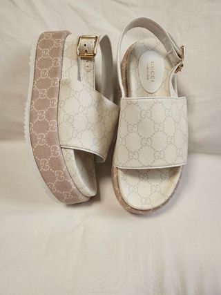 Sandalias Gucci plataforma