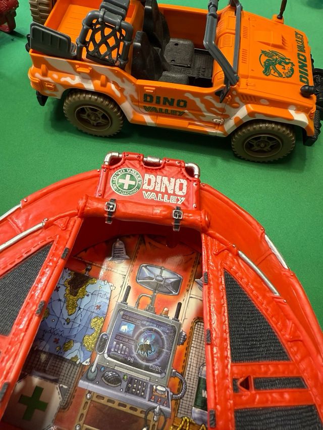 Lote de Figuras de Acción y Juguetes