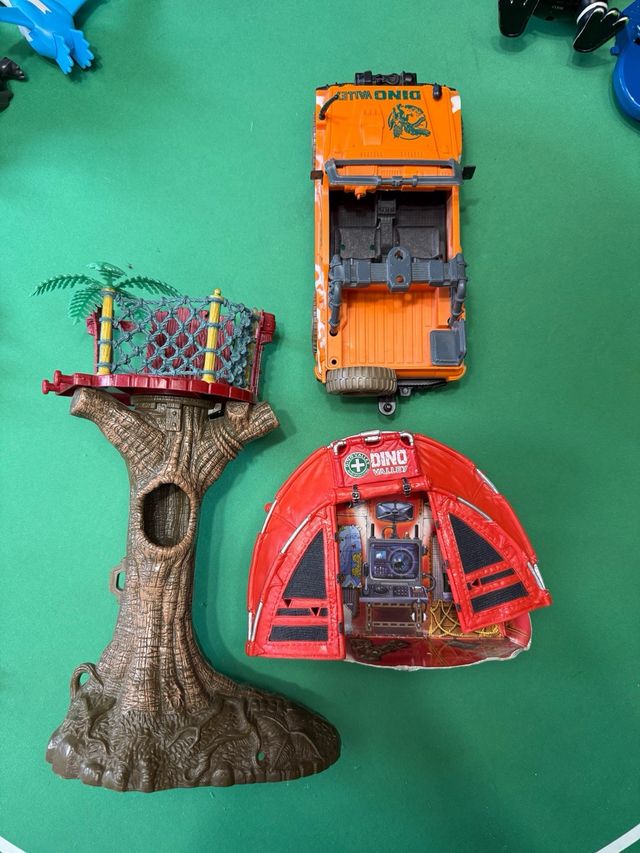 Lote de Figuras de Acción y Juguetes