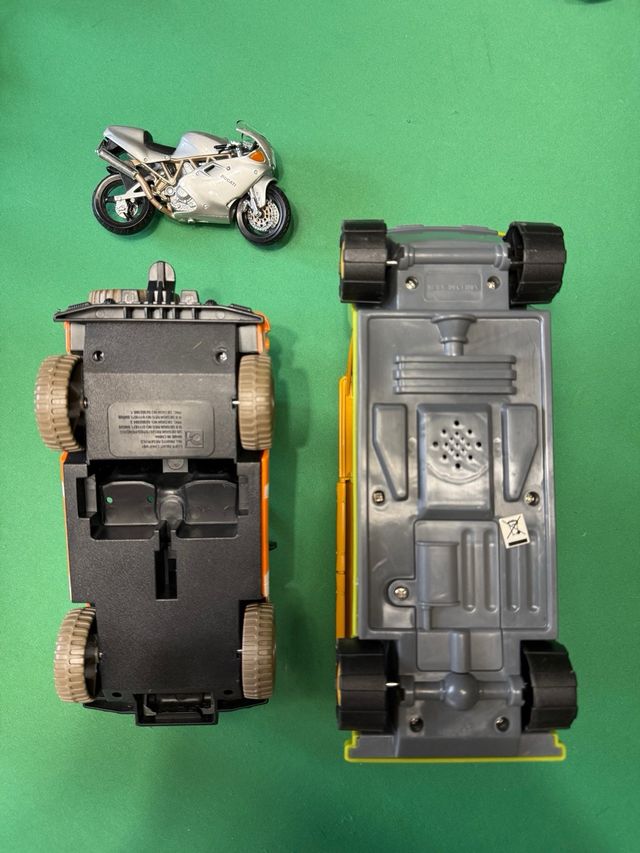 Lote de Figuras de Acción y Juguetes