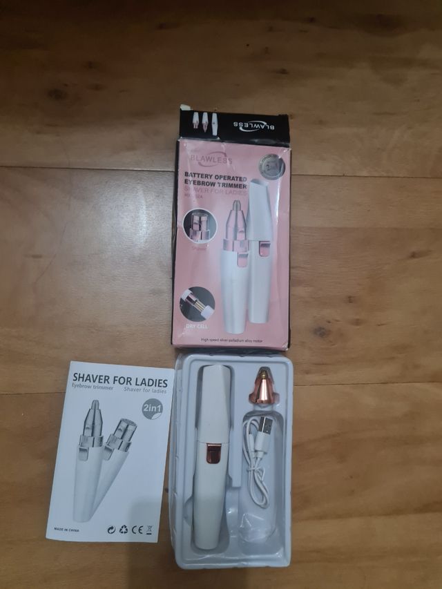 Depiladora Cejas Lawless - 2 en 1