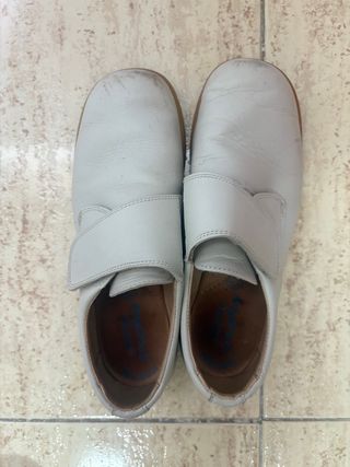 Zapatos blancos velcro - niña comunión 