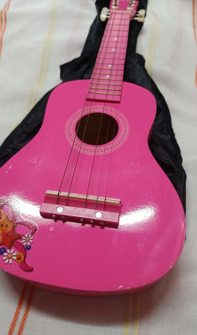 Ukelele rosa Little Star