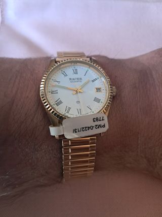 Reloj Racer cuarzo dorado