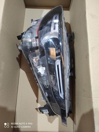 Faro Mazda CX-30 derecho