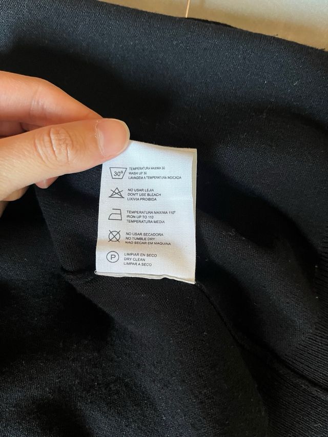 Chaqueta negra Amichi