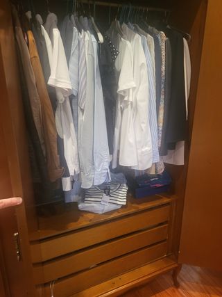 Armario madera 4 puertas estilo clásico