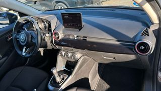 Mazda 2 1.5 E-SKYACTIV-G 66KW HOMURA (8 SCREEN) 90 5P