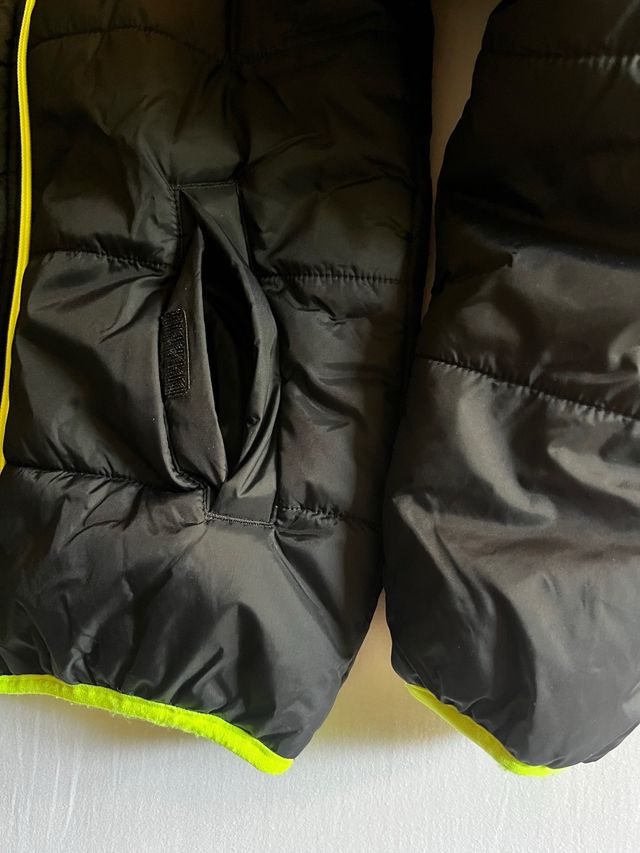 Chaqueta WEZDE negra - Abrigada UNISEX