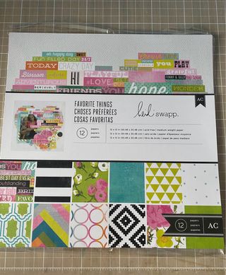 Pack papel scrap Heidi Swapp “favorite things”