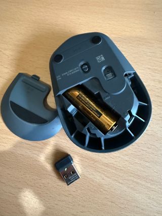 Teclado + Ratón Logitech K235/M171