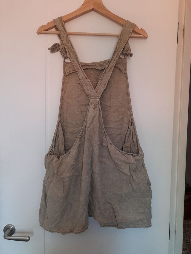 Vestido peto beige Pull&Bear - Talla S