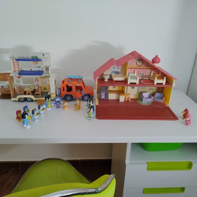 Casa y caravana Bluey