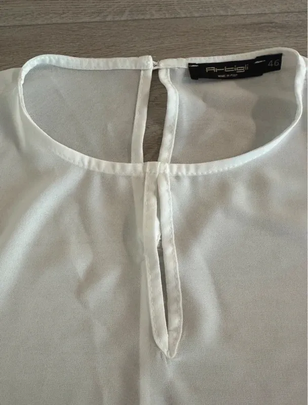 Blusa bianca - leggera e romantica