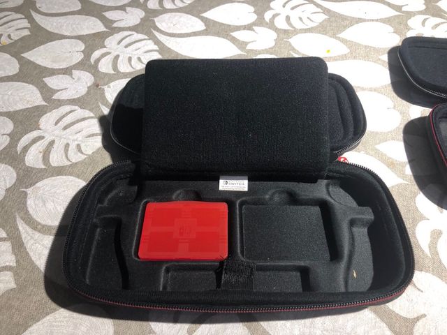 Estuche Nintendo Switch
