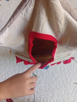 Cesta de tela multiusos beige-rojo