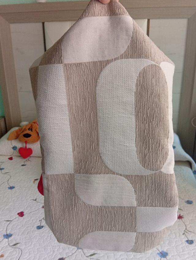 Cesta de tela multiusos beige-rojo