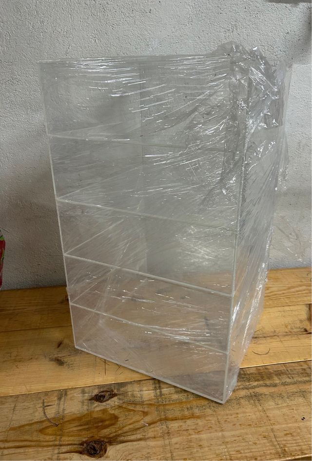 Estantería metacrilato transparente
