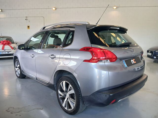 Peugeot 2008 ALLURE