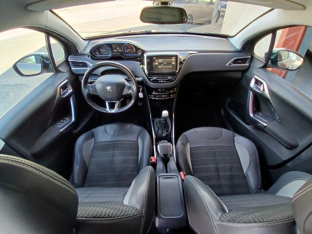 Peugeot 2008 ALLURE