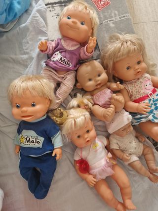 6 Muñecos bebés - Juguetes