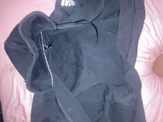 Sudadera Adidas negra con capucha