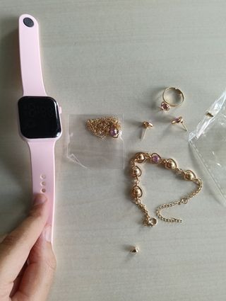 Orologio digitale rosa + gioielli
