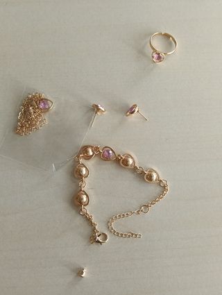 Orologio digitale rosa + gioielli