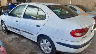 Sistema audio renault 7700434422 megane i 7273545