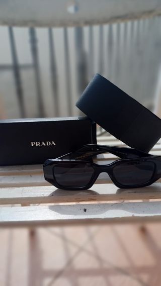Occhiali da sole Prada neri