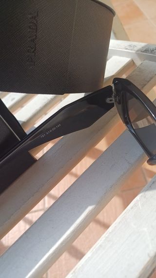 Occhiali da sole Prada neri