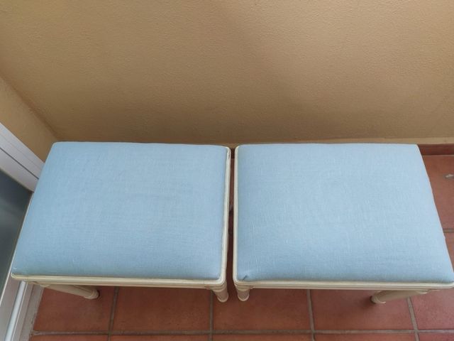 2 Banquetas decapé azul y blanco