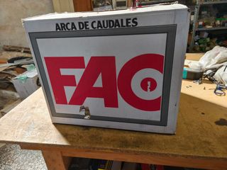 Caja fuerte FAC 102 IE 