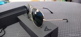 Hawkers Hawk Green- Gafas completamente nuevas.